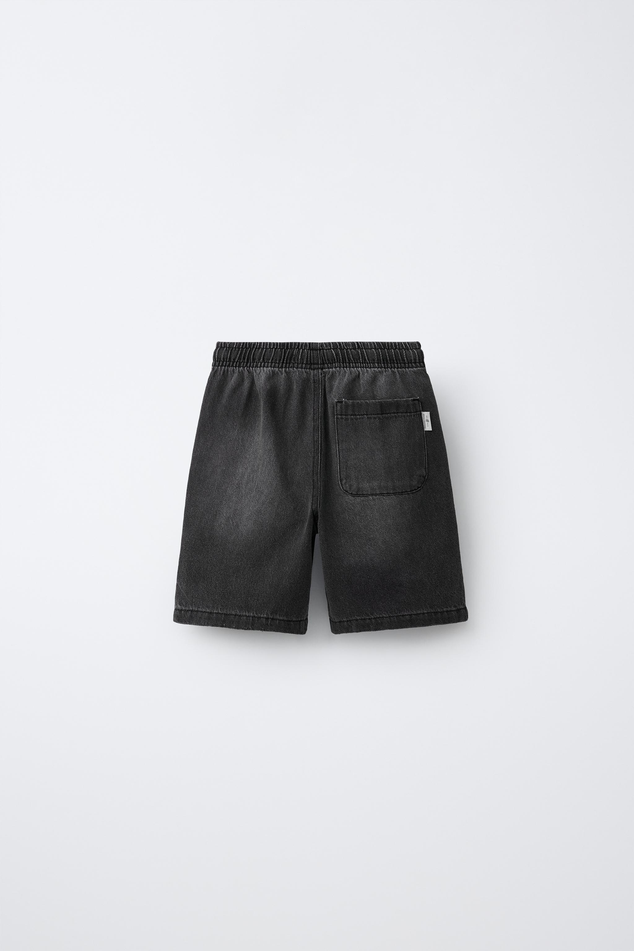 LOOSE FIT DENIM SHORTS